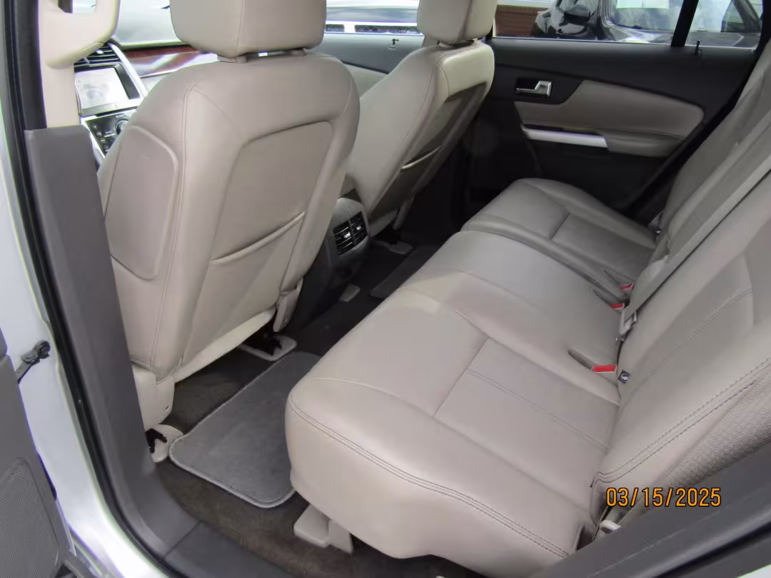 2012 Ford Edge - 2FMDK3KC3CBA77836 - Image #4