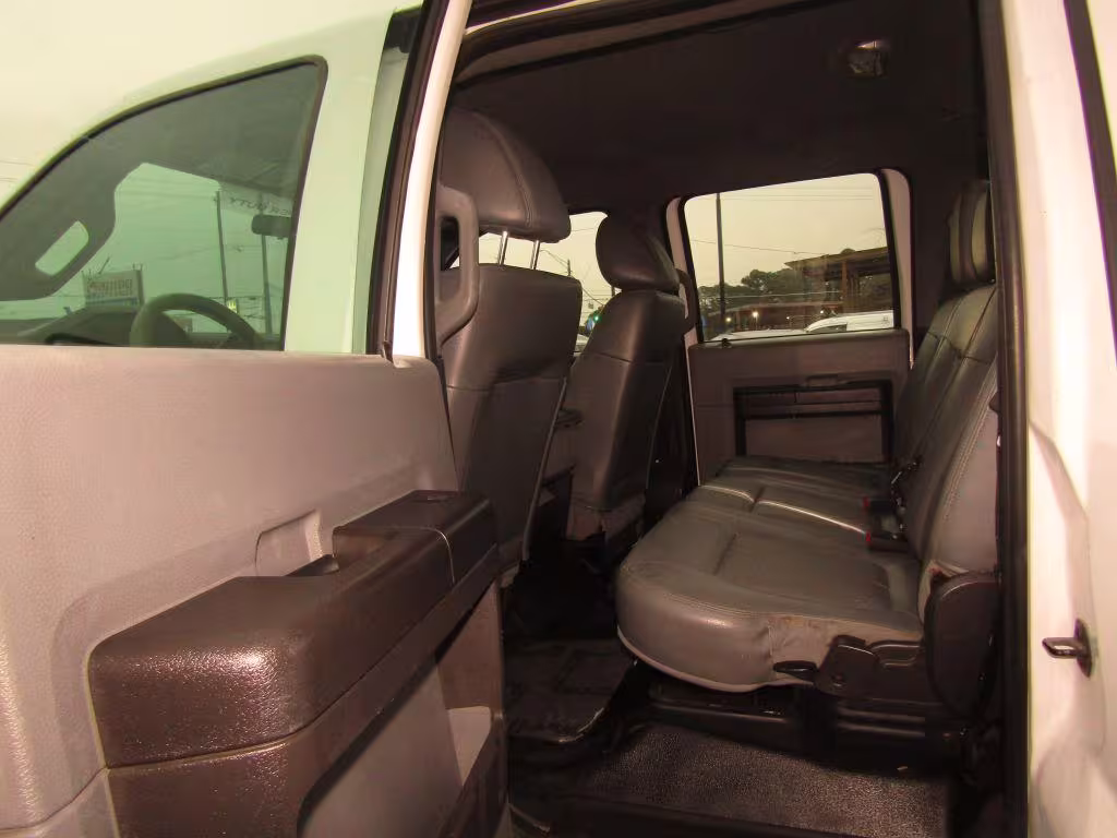 2012 Ford F-250 SD - 1FT7W2A69CED15320 - Image #11
