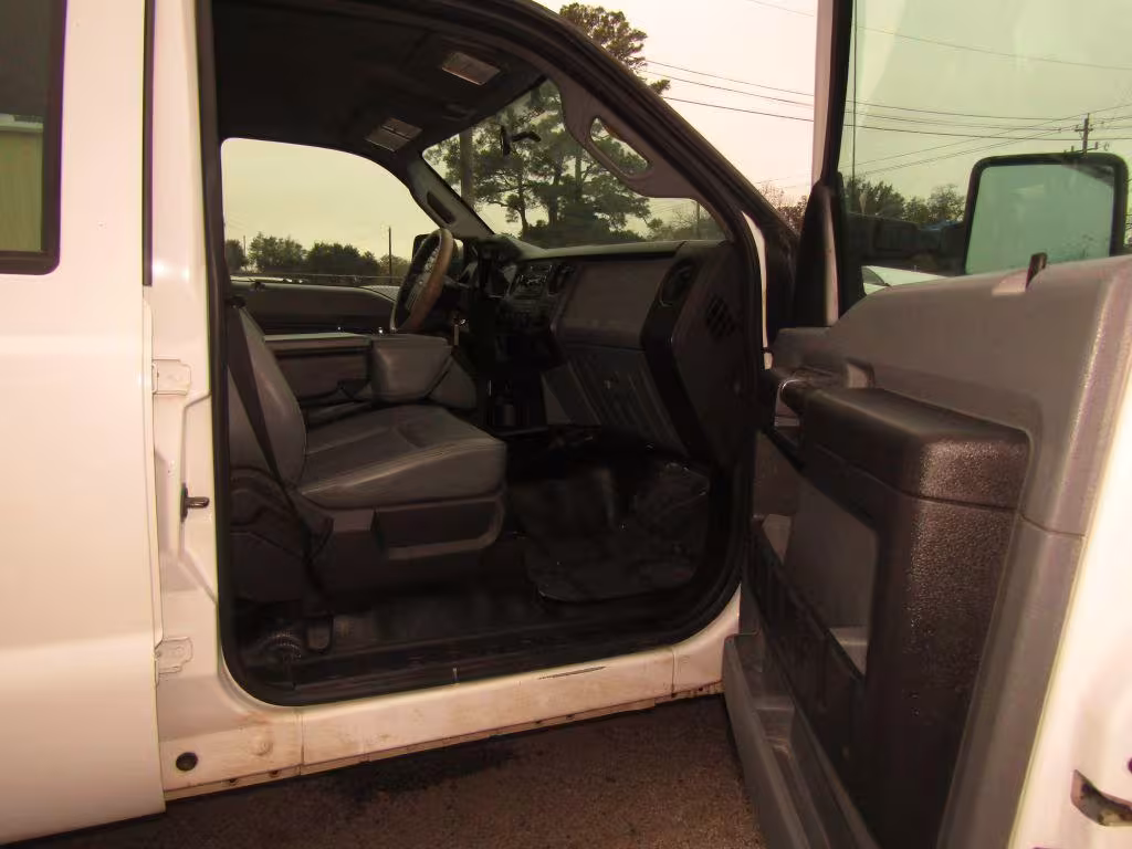 2012 Ford F-250 SD - 1FT7W2A69CED15320 - Image #16