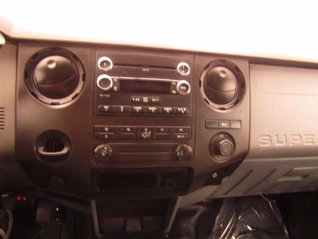 2012 Ford F-250 SD - 1FT7W2A69CED15320 - Image #29