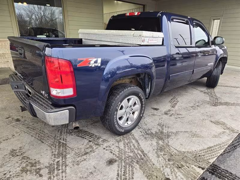 2012 GMC Sierra 1500 - 3GTP2VE70CG294849 - Image #4