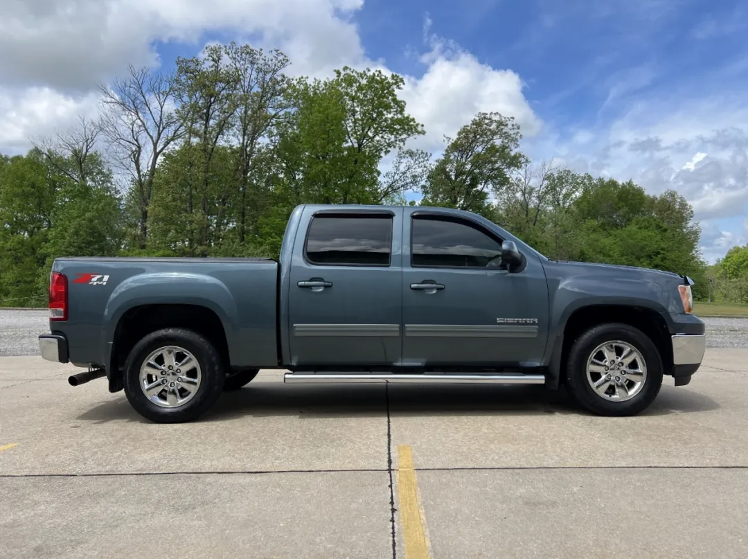 2012 GMC Sierra 1500 - 3GTP2WE78CG175288 - Image #10