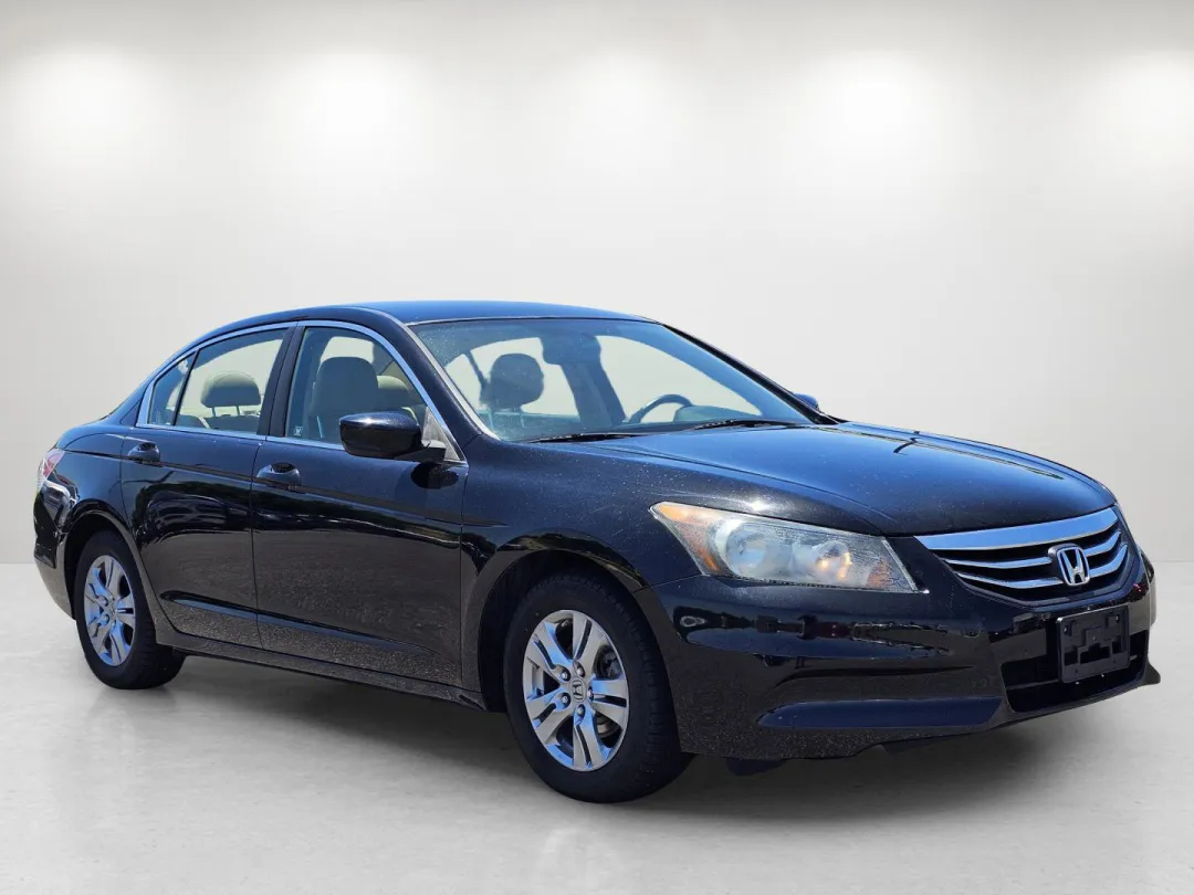 2012 Honda Accord Sdn - 1HGCP2F66CA003257 - Image #3