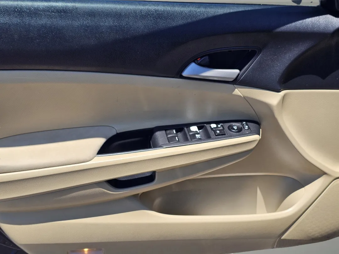 2012 Honda Accord Sdn - 1HGCP2F66CA003257 - Image #9