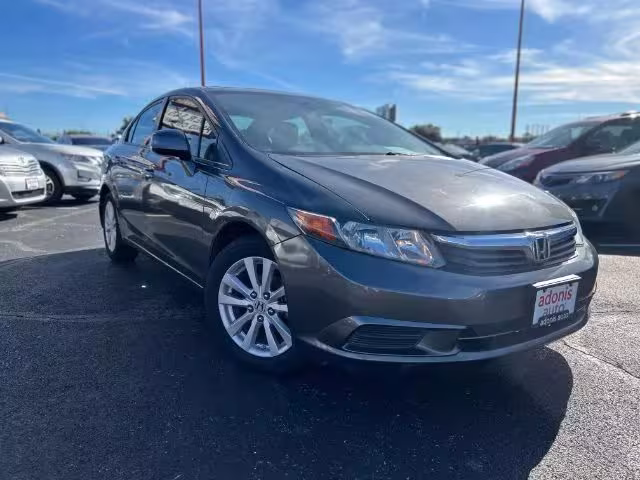 2012 Honda Civic - 2HGFB2F94CH549675 - Image #3