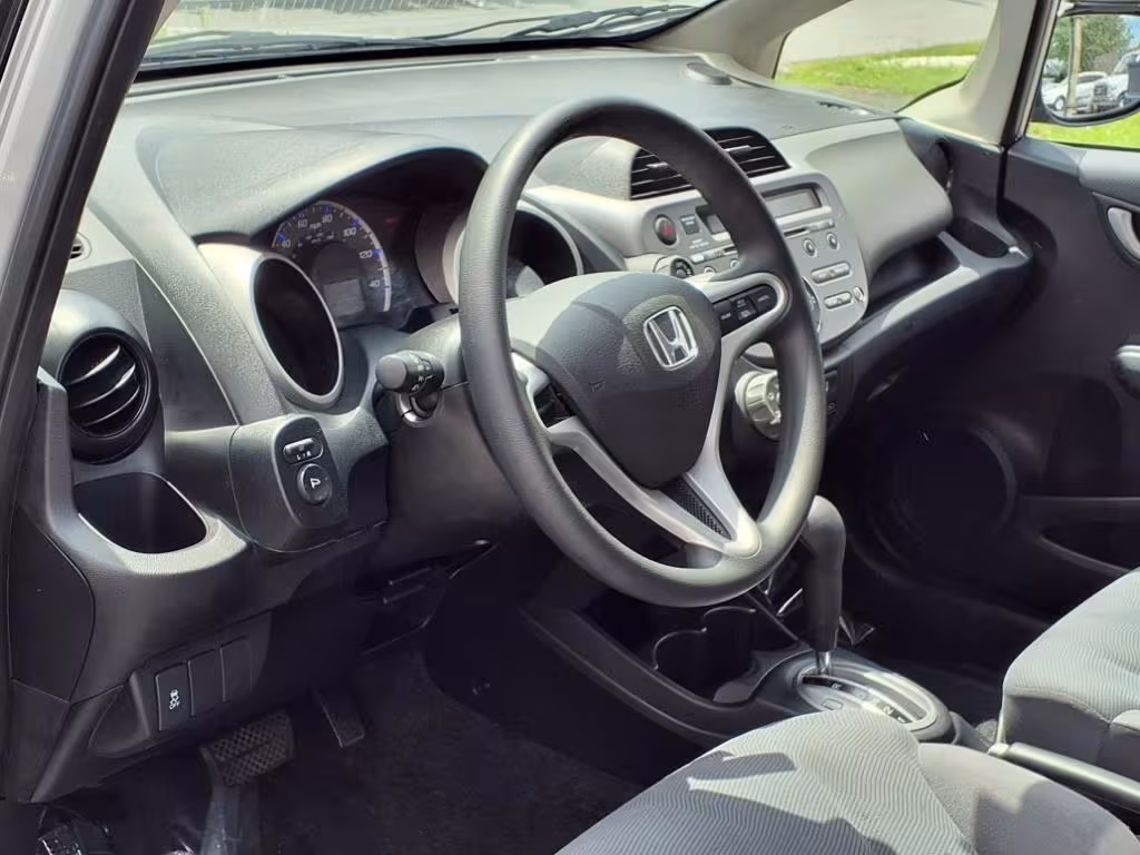 2012 Honda Fit - JHMGE8H37CC028392 - Image #12