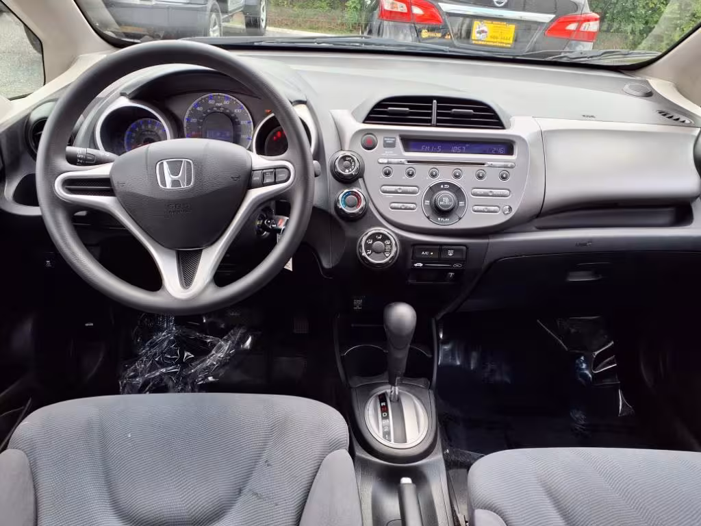 2012 Honda Fit - JHMGE8H37CC028392 - Image #16