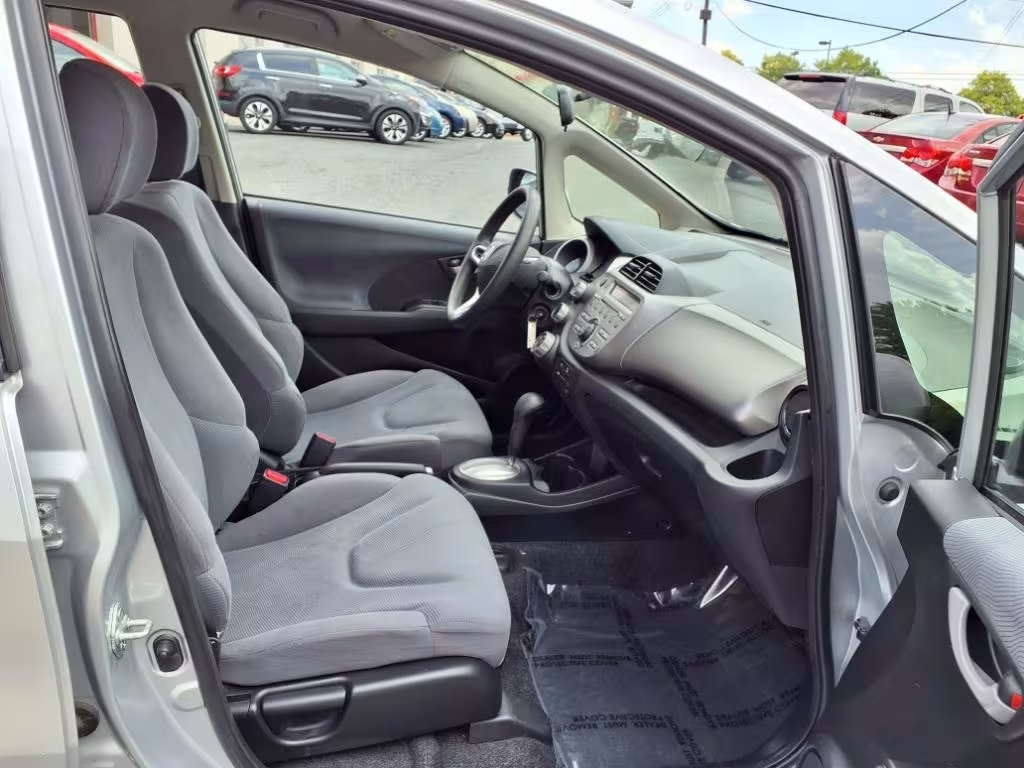 2012 Honda Fit - JHMGE8H37CC028392 - Image #17