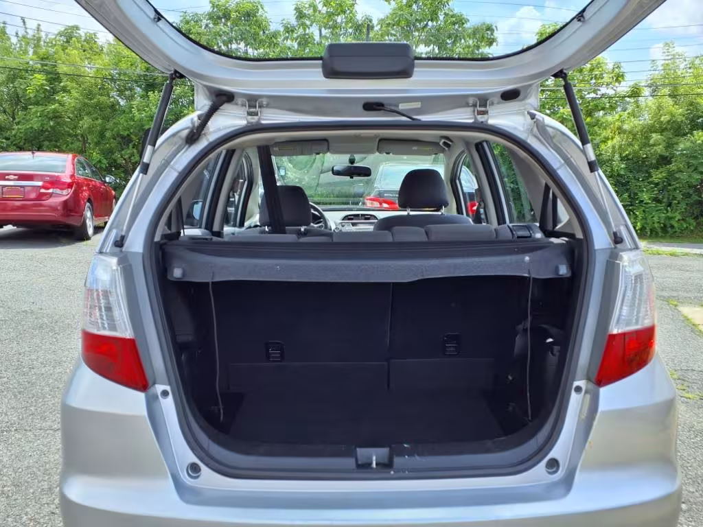 2012 Honda Fit - JHMGE8H37CC028392 - Image #5