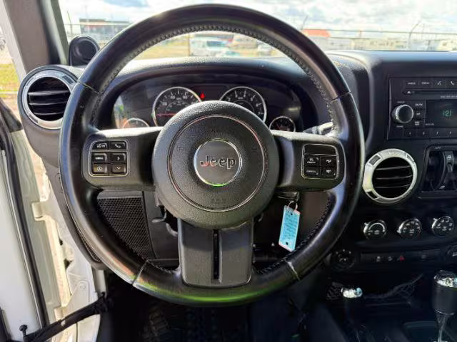 2012 Jeep Wrangler - 1C4BJWFG8CL157839 - Image #12