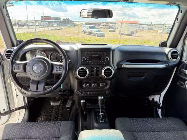 2012 Jeep Wrangler - 1C4BJWFG8CL157839 - Image #17
