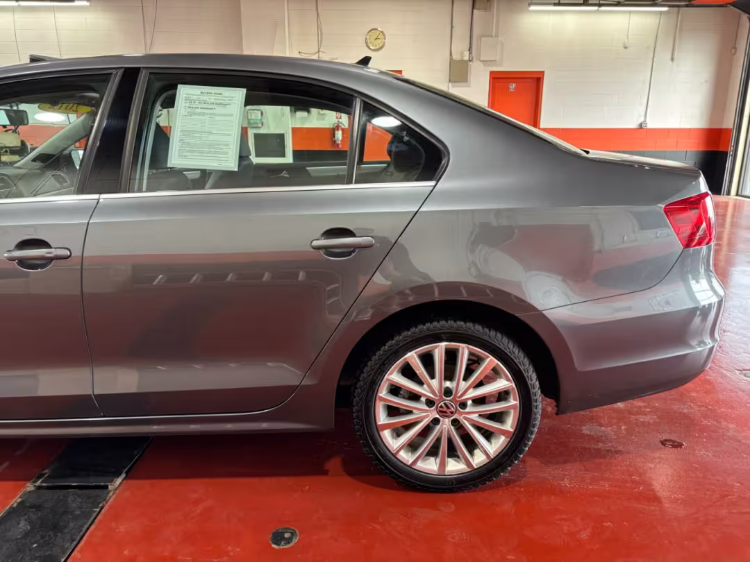 2012 Volkswagen Jetta - 3VWLP7AJ0CM413656 - Image #11