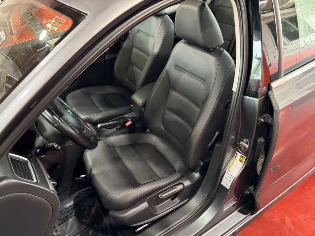 2012 Volkswagen Jetta - 3VWLP7AJ0CM413656 - Image #14