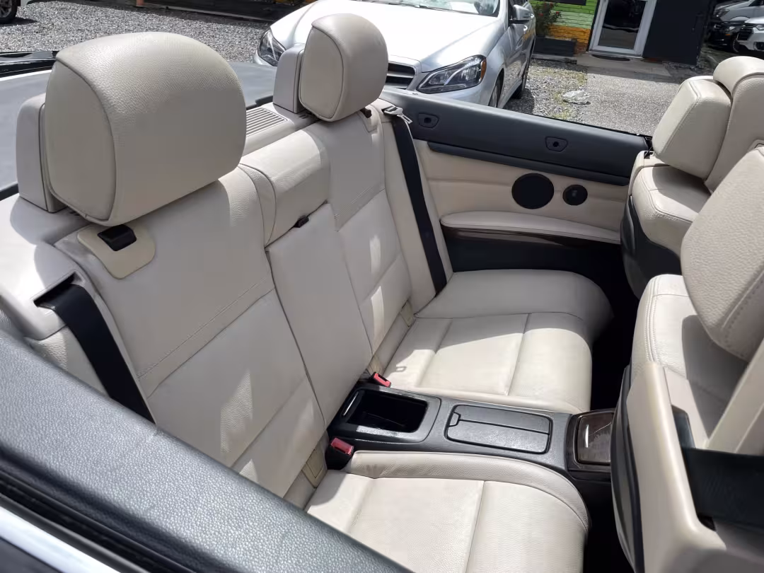 2013 BMW 3-Series - WBADX7C59DE745980 - Image #14