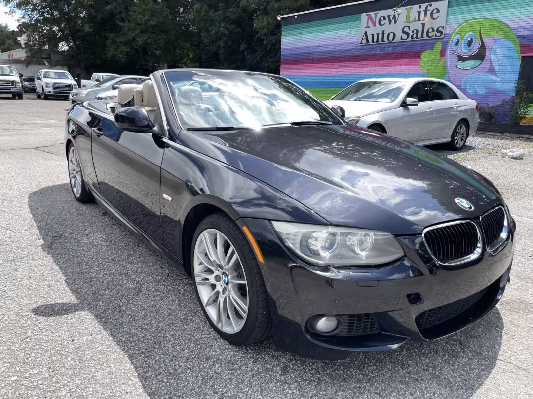 2013 BMW 3-Series - WBADX7C59DE745980 - Image #9