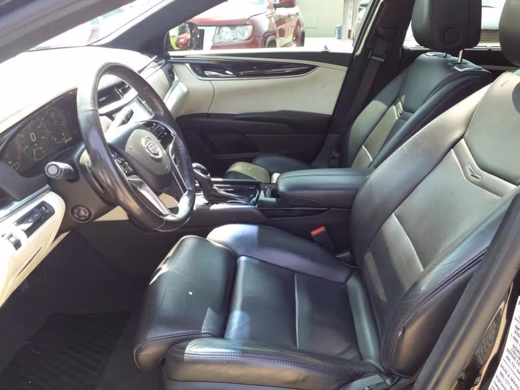 2013 Cadillac XTS - 2G61V5S31D9207165 - Image #2