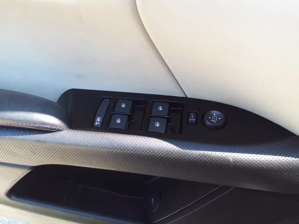 2013 Cadillac XTS - 2G61V5S31D9207165 - Image #8