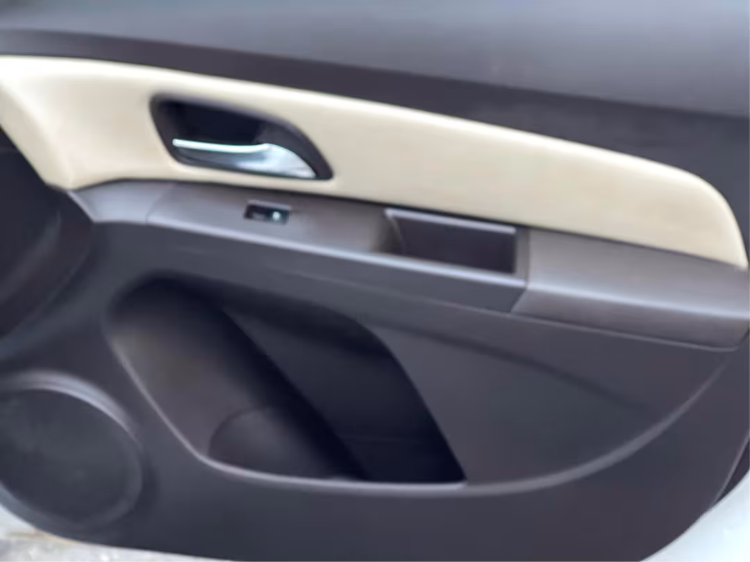 2013 Chevrolet Cruze - 1G1PE5SB6D7137218 - Image #21