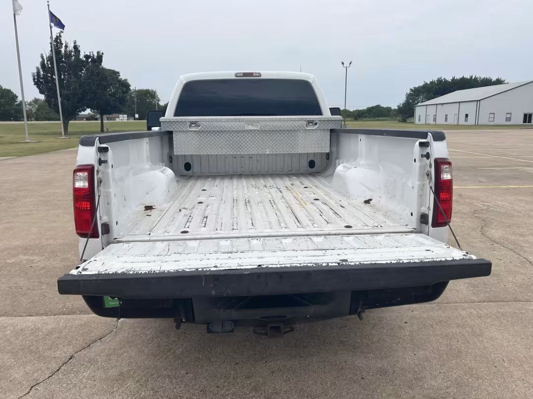 2013 Ford F-250 SD - 1FTBF2A69DEB82361 - Image #23