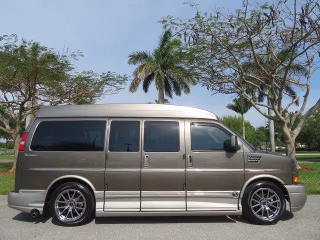2013 GMC Savana - 1GDS7DC45D1127414 - Image #3