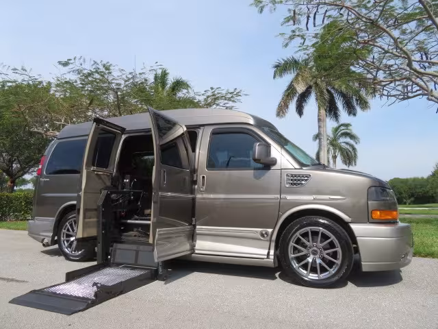 2013 GMC Savana - 1GDS7DC45D1127414 - Image #40