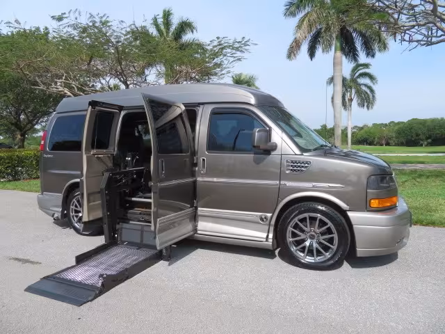 2013 GMC Savana - 1GDS7DC45D1127414 - Image #41