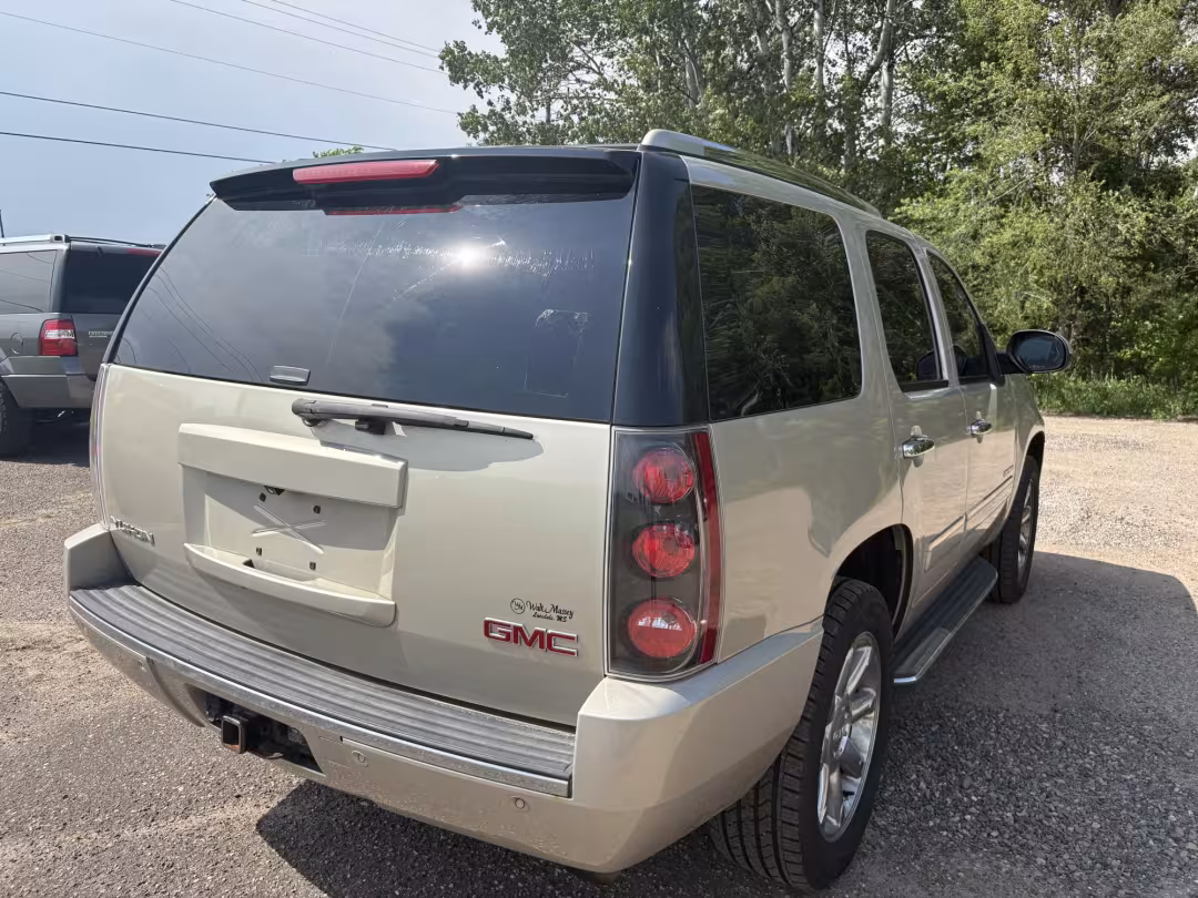 2013 GMC Yukon Denali - 1GKS2EEFXDR248579 - Image #5