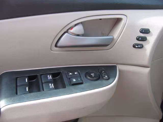 2013 Honda Odyssey - 5FNRL5H90DB077022 - Image #10