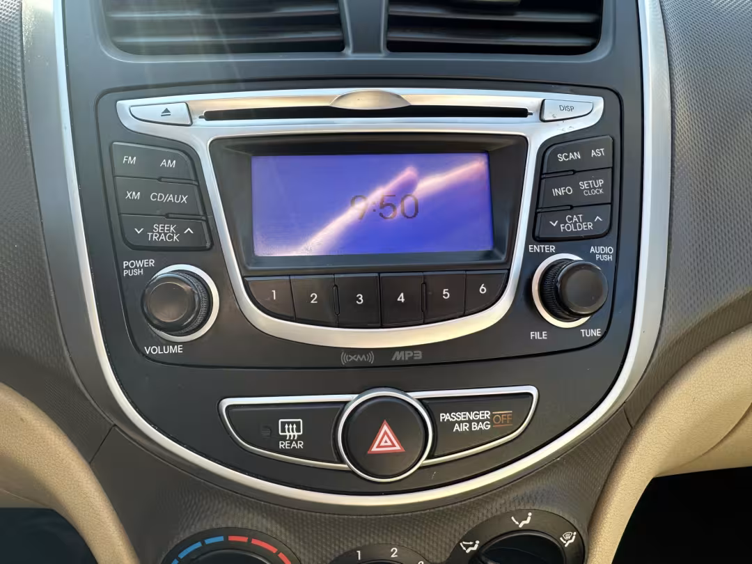 2013 Hyundai Accent - KMHCT4AE7DU518350 - Image #15