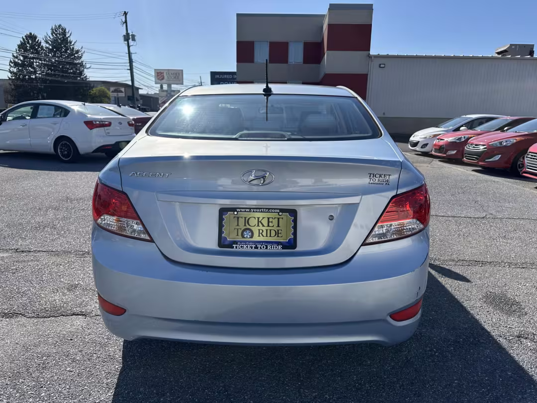 2013 Hyundai Accent - KMHCT4AE7DU518350 - Image #4
