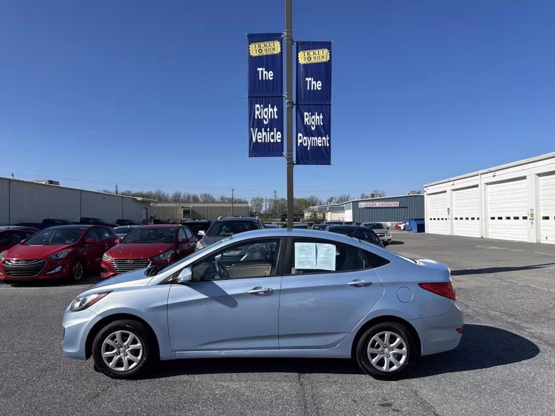 2013 Hyundai Accent - KMHCT4AE7DU518350 - Image #6