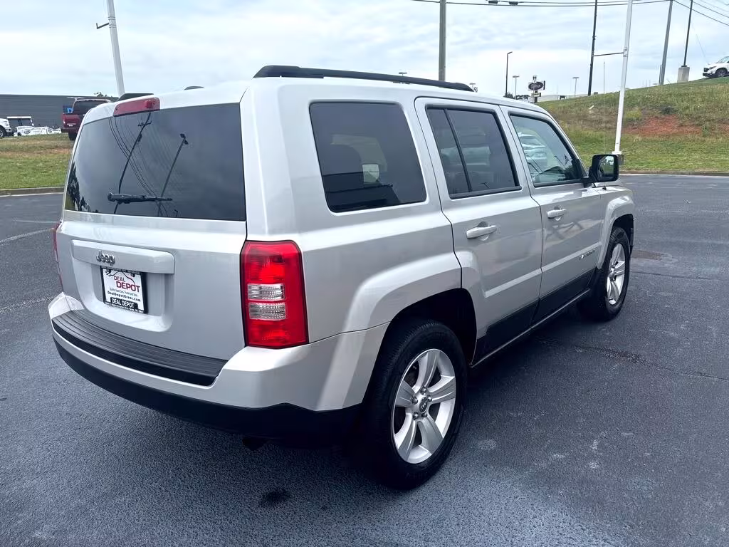 2013 Jeep Patriot - 1C4NJPBB3DD193804 - Image #9