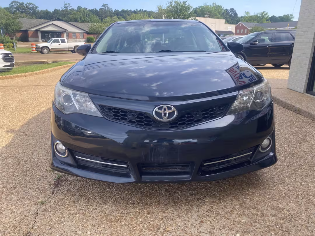 2013 Toyota Camry - 4T1BF1FK5DU713198 - Image #2