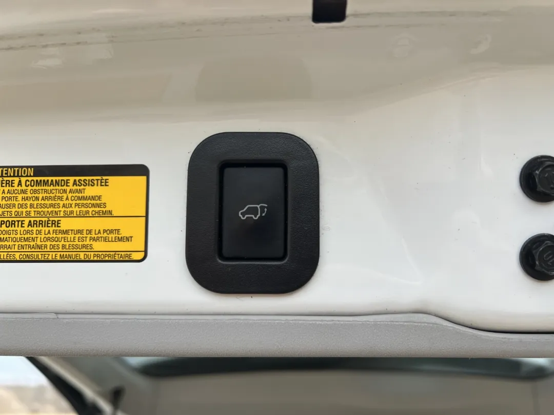 2013 Toyota Sienna - 5TDYK3DC0DS332770 - Image #26