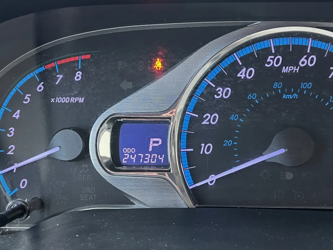 2013 Toyota Sienna - 5TDYK3DC0DS332770 - Image #27