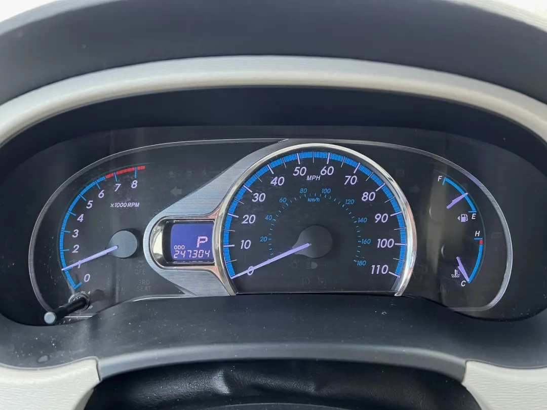 2013 Toyota Sienna - 5TDYK3DC0DS332770 - Image #3