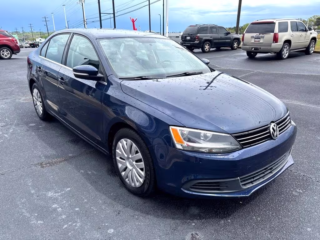 2013 Volkswagen Jetta - 3VWDX7AJ0DM454178 - Image #3
