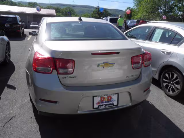 2014 Chevrolet Malibu - 1G11B5SL3EF192322 - Image #5
