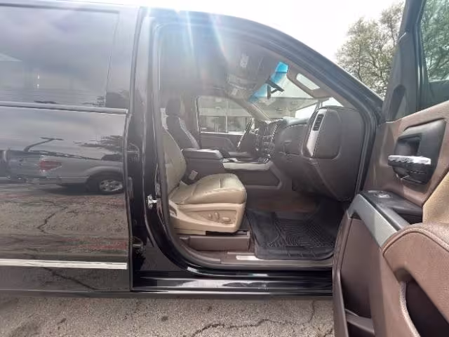2014 Chevrolet Silverado 1500 - 3GCPCSEC8EG390448 - Image #9