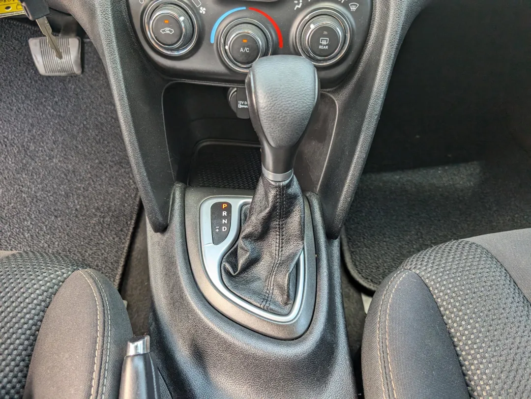 2014 Dodge Dart - 1C3CDFBA2ED667618 - Image #14