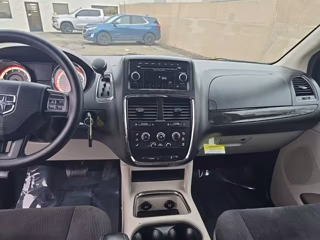 2014 Dodge Grand Caravan - 2C4RDGCG5ER252837 - Image #12