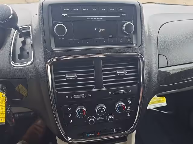 2014 Dodge Grand Caravan - 2C4RDGCG5ER252837 - Image #14