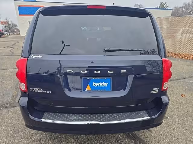 2014 Dodge Grand Caravan - 2C4RDGCG5ER252837 - Image #5
