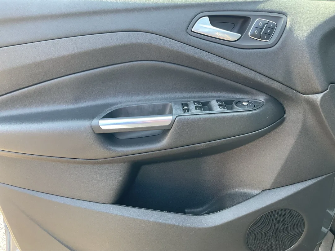 2014 Ford Escape - 1FMCU9J98EUE05988 - Image #18