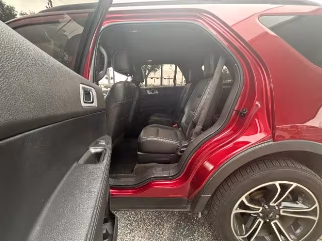 2014 Ford Explorer - 1FM5K8GT0EGC56938 - Image #11