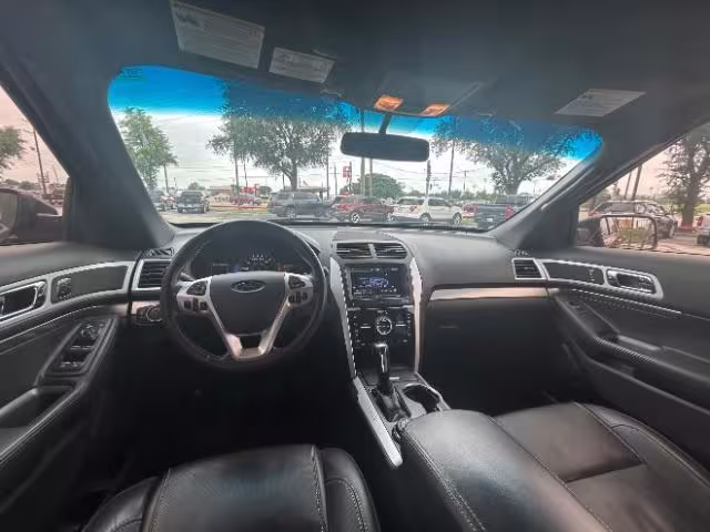 2014 Ford Explorer - 1FM5K8GT0EGC56938 - Image #12