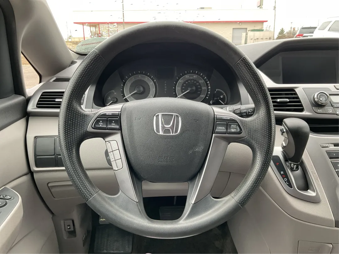 2014 Honda Odyssey - 5FNRL5H23EB042673 - Image #16