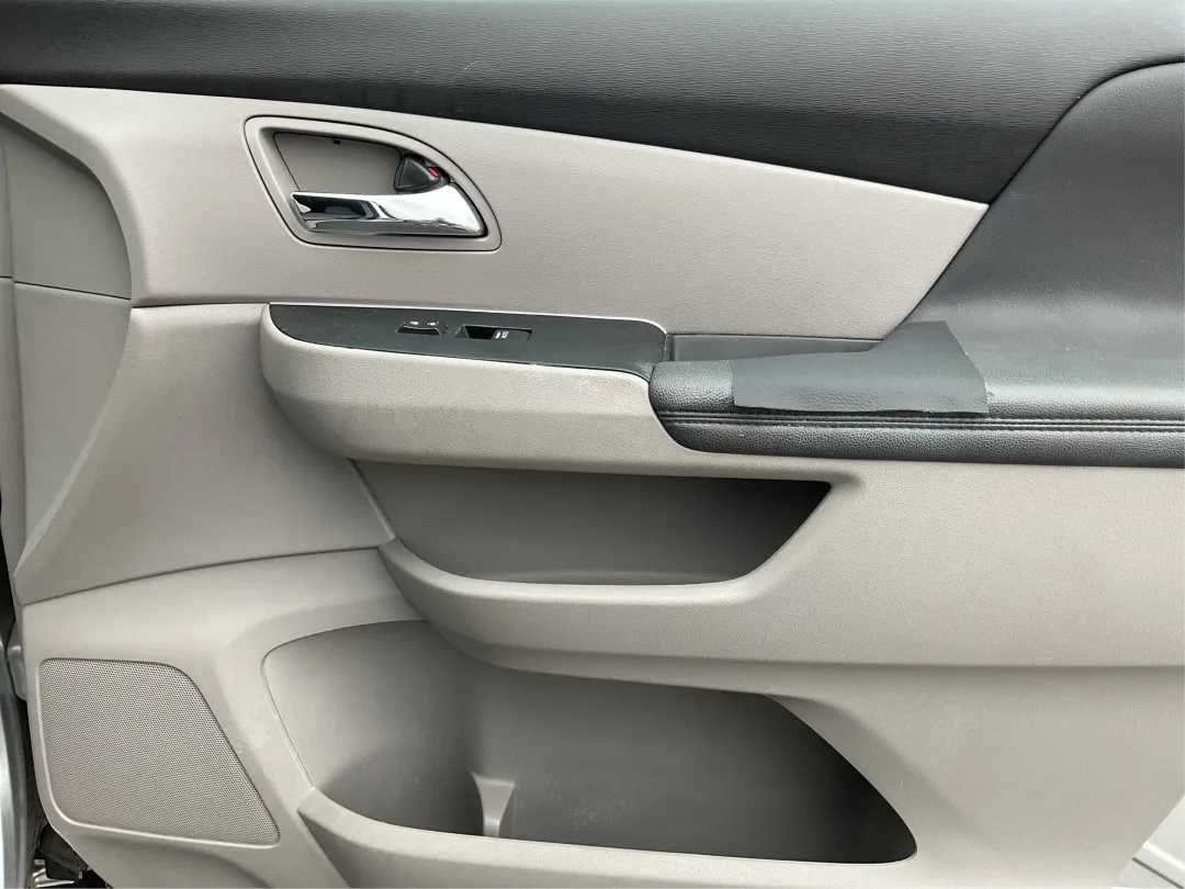 2014 Honda Odyssey - 5FNRL5H23EB042673 - Image #19