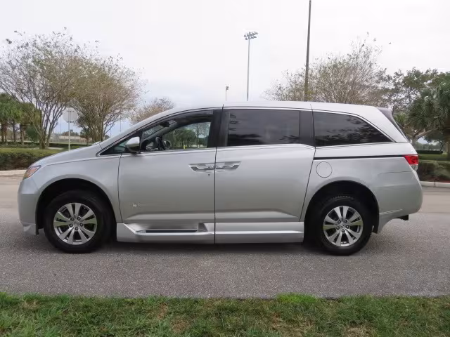 2014 Honda Odyssey - 5FNRL5H68EB083142 - Image #14