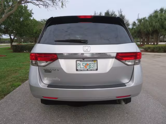 2014 Honda Odyssey - 5FNRL5H68EB083142 - Image #16